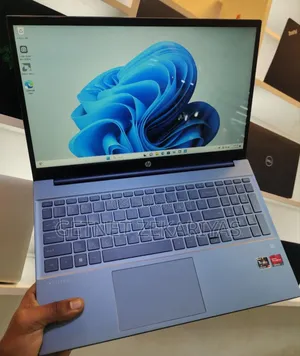 New Laptop HP Pavilion 15 16GB AMD Ryzen 7 SSD 512GB