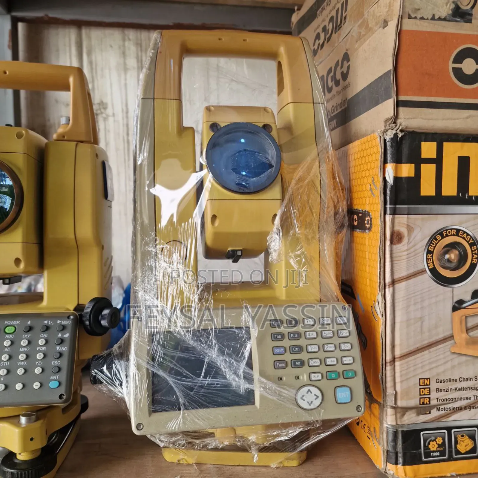 Topcon Total Station