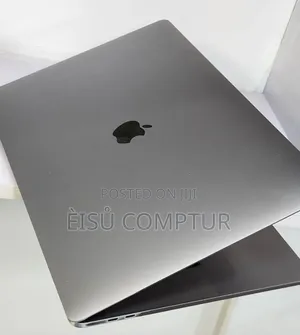 Photo - New Laptop Apple MacBook Pro 2019 32GB Intel Core I9 SSD 2T