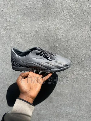 Football Shoes,ታኬታ