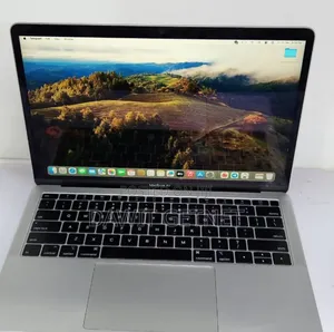 Photo - New Laptop Apple MacBook Air 2019 8GB Intel Core I5 SSD 256GB