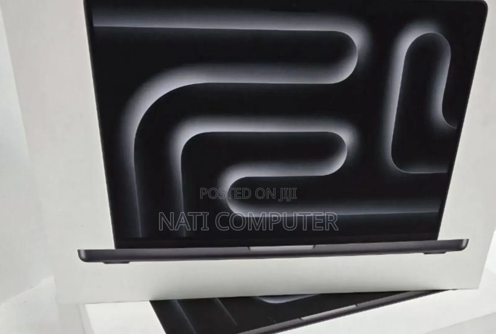 New Laptop Apple Macbook Pro 2025 M5 14-Inch 16GB Apple M5 SSD 512GB