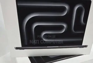 New Laptop Apple Macbook Pro 2025 M5 14-Inch 16GB Apple M5 SSD 512GB