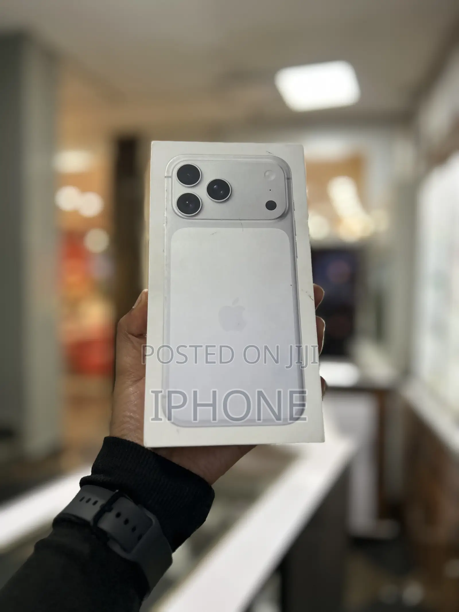 New Apple iPhone 17 Pro Max 256 GB White