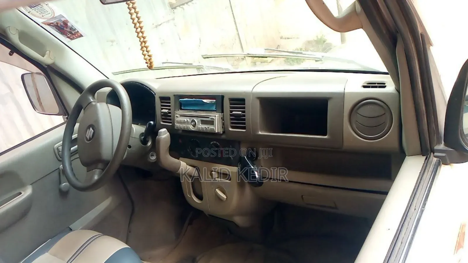 Suzuki Every Wagon 2010 White