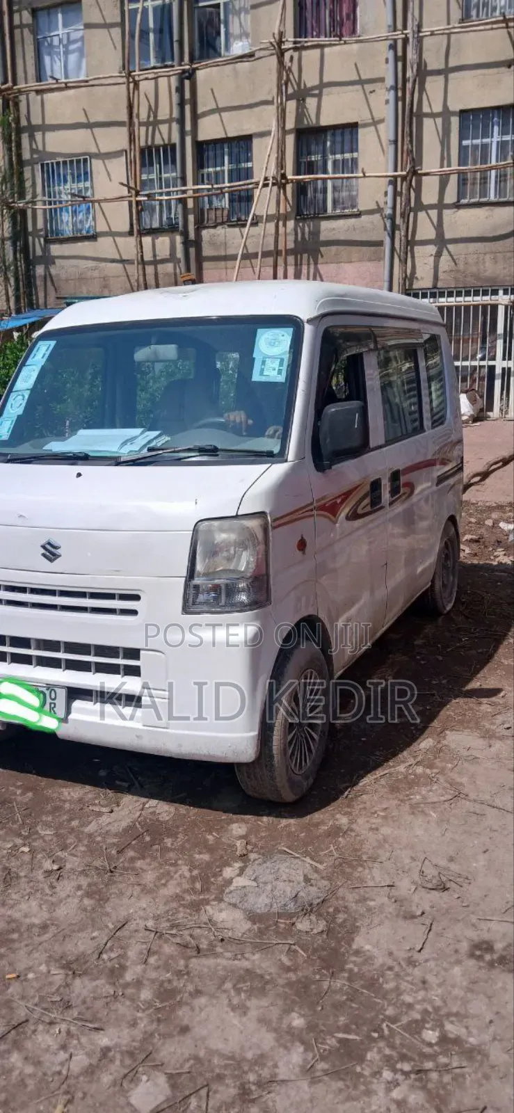 Suzuki Every Wagon 2010 White