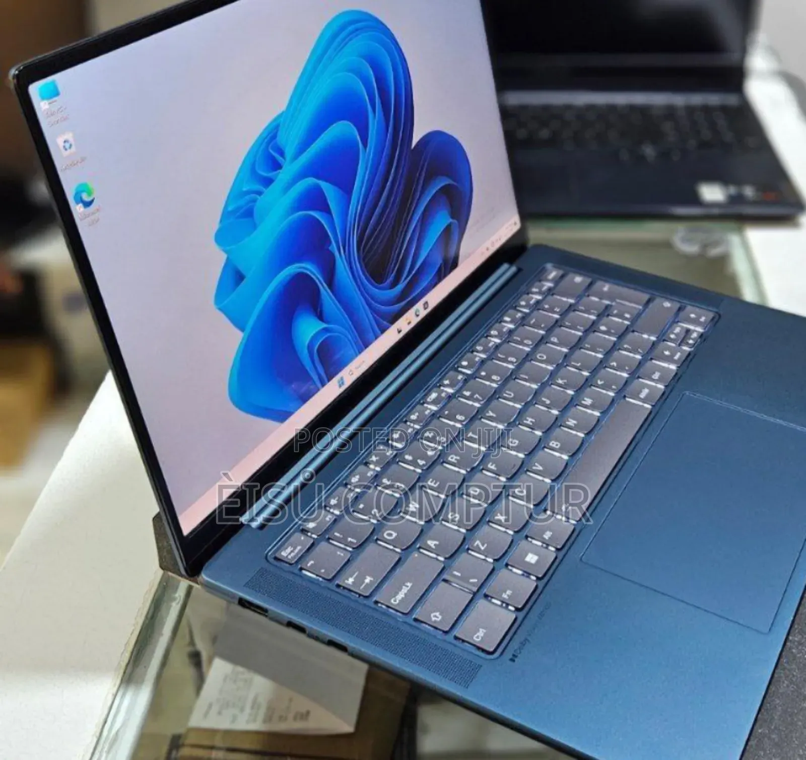 New Laptop Lenovo Yoga 11e 16GB Intel Core I7 SSD 1T