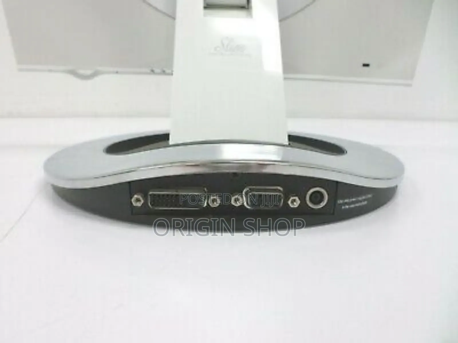 Lg L1780u Ultra Slim Monitor