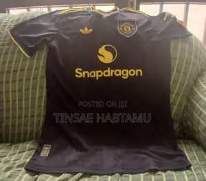 Photo - Manchester United 3rd Jersey