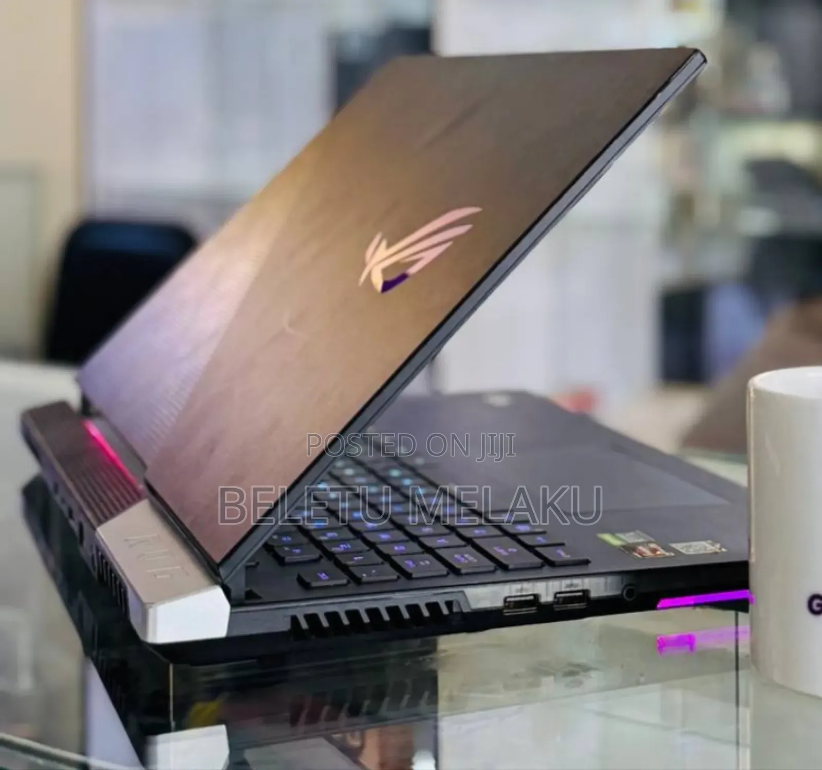 New Laptop Asus ROG Strix G15 32GB AMD Ryzen 9 SSD 1T