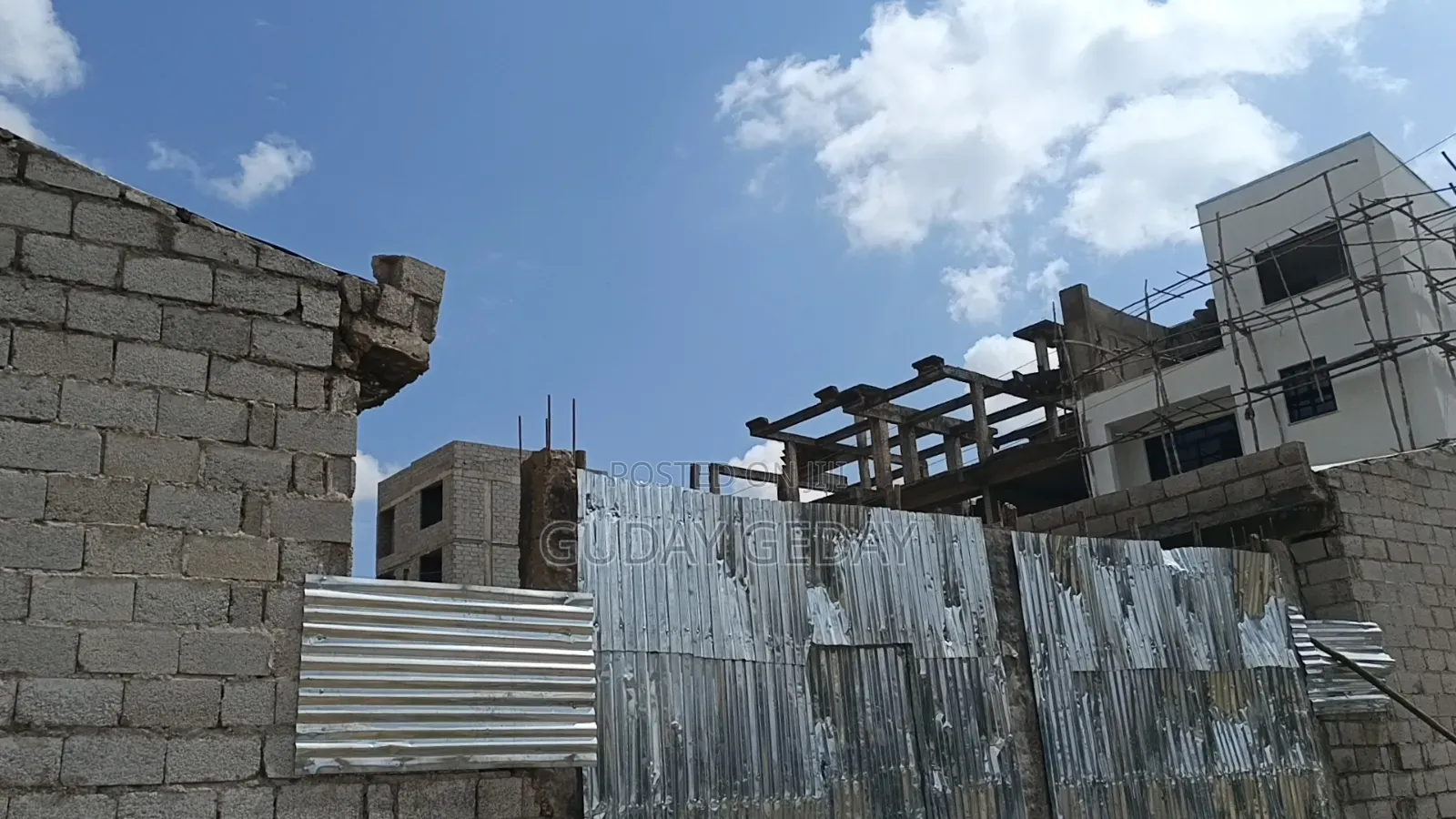 350 ካሬ ባዶ ቦታ ቃሊቲ ገብረኤል ከዋና አስፓልት ግልባጭ