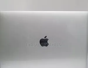 New Laptop Apple MacBook Air 2019 8GB Intel Core I5 SSD 256GB