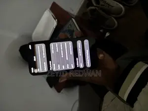 Photo - Apple iPhone 12 Pro 128 GB Blue