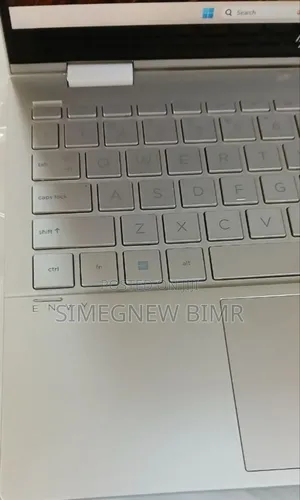 New Laptop HP Envy X360 8GB Intel Core i7 SSD 512GB