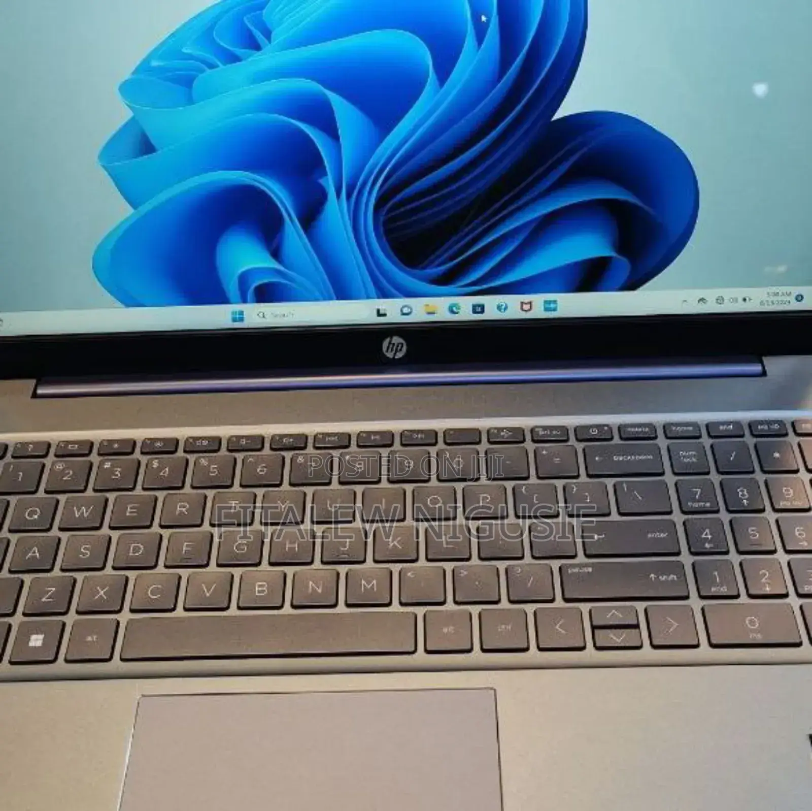 New Laptop HP Pavilion 10 16GB AMD Ryzen 7 SSD 512GB