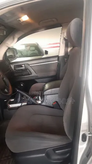 Toyota Land Cruiser 4.5 V8 GXR 2019 Silver