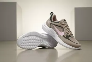 Women's Sneaker Size (38)