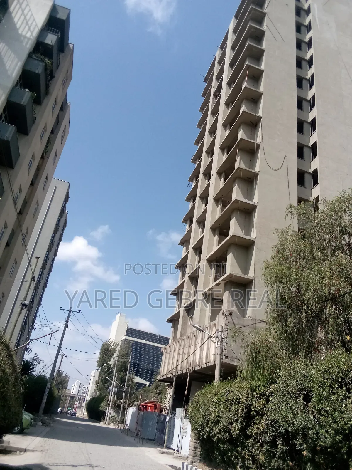 Furnished 3bdrm Apartment in Kingdom Real Estate, Kirkos for sale