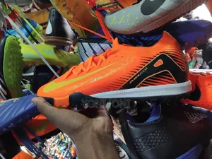 Photo - Football Shoes Futsal