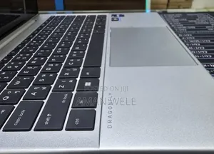 New Laptop HP Dragonfly Folio 16GB Intel Core I7 SSD 512GB