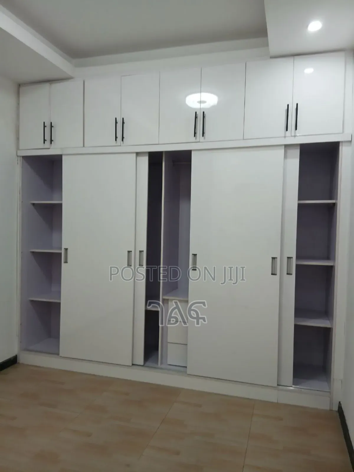 2bdrm Apartment in 22 ፅጌ ሽሮ አካባቢ G+11, Bole for sale