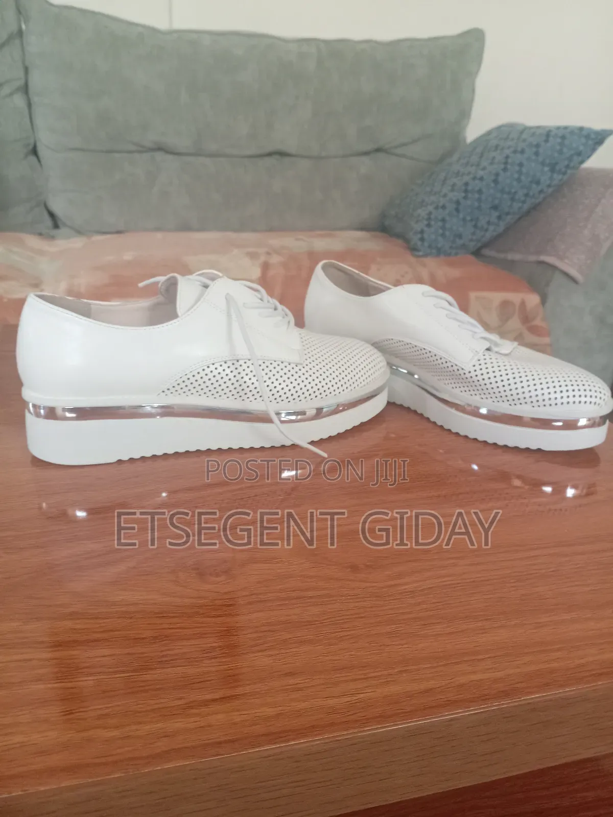 Prima Donna Women Shoes