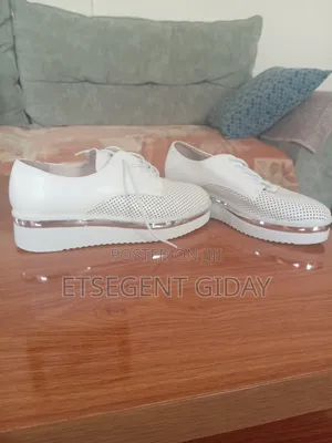 Prima Donna Women Shoes