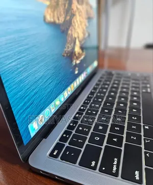 New Laptop Apple MacBook 8GB Intel Core I5 SSD 128GB