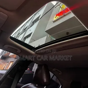 Toyota Corolla 2022 White