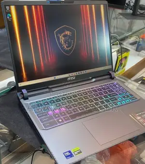 New Laptop MSI GF63 16GB Intel Core Ultra 7 SSD 1T