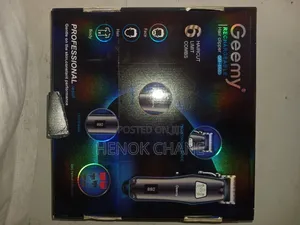 ፀጉር መቁረጫ From Usa