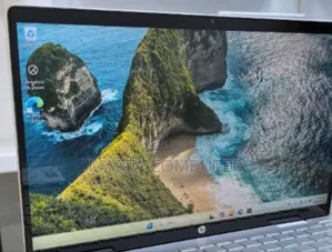 New Laptop HP Pavilion 13 8GB Intel Core I5 SSD 512GB