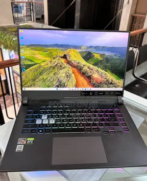 New Laptop Asus ROG Strix G15 16GB AMD Ryzen 9 SSD 512GB