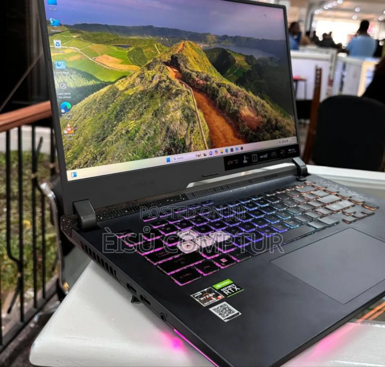 New Laptop Asus ROG Strix G15 16GB AMD Ryzen 9 SSD 512GB