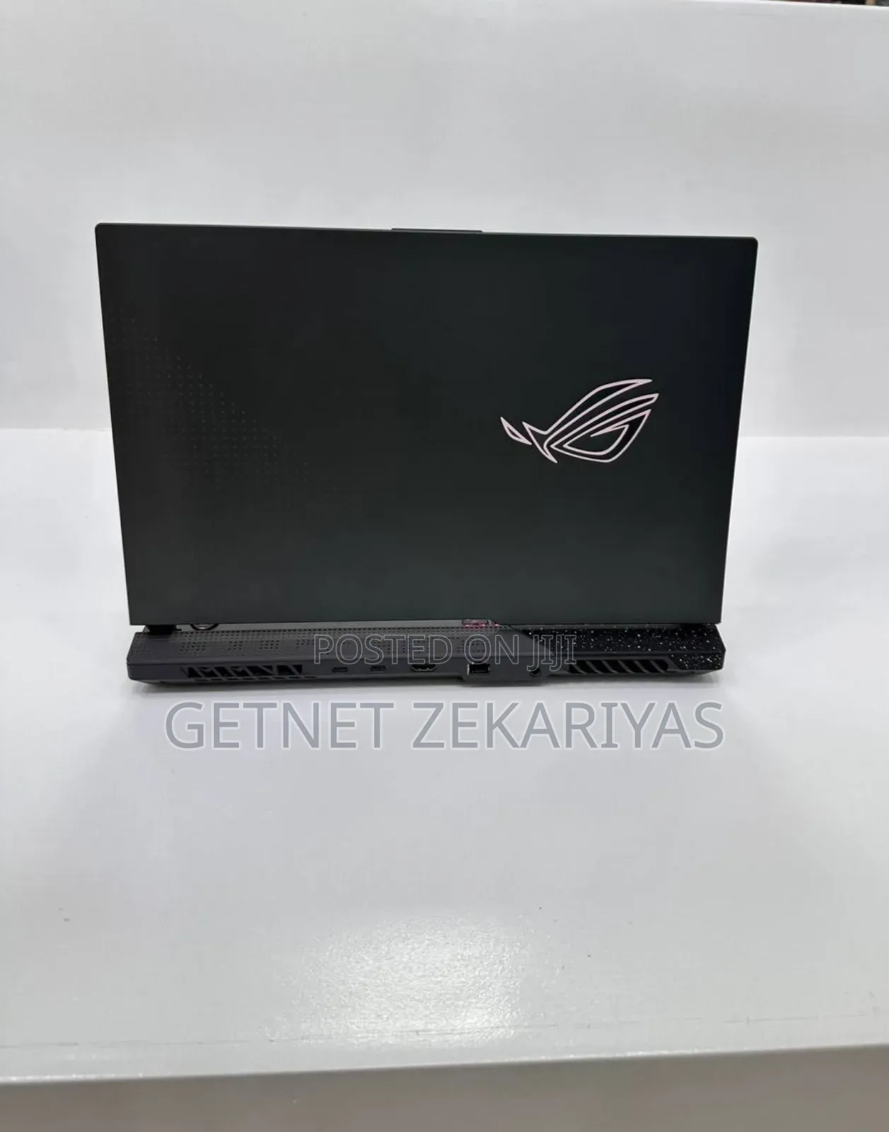 New Laptop Asus ROG Strix G15 16GB AMD Ryzen 9 SSD 512GB