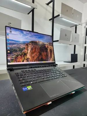 New Laptop Asus ROG Strix G16 G614 32GB Intel Core I9 SSD 1T