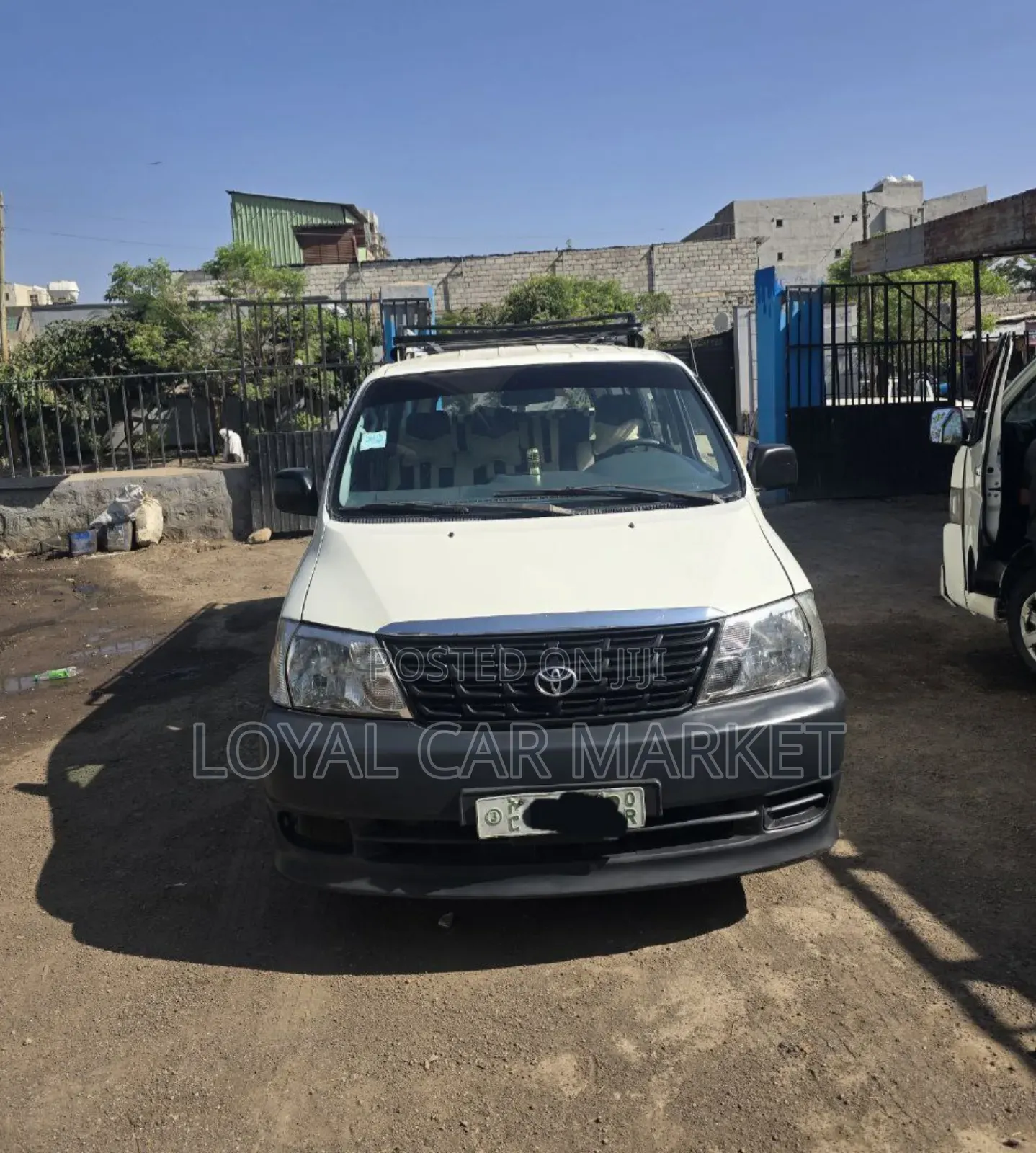Toyota HiAce 2008 White