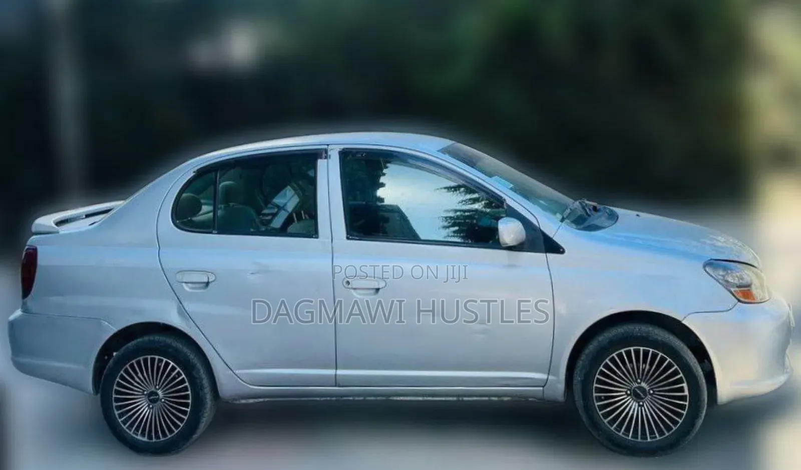 Toyota Platz 1.0 FWD 2005 Silver