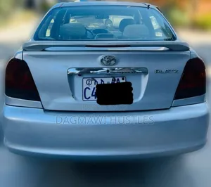 Toyota Platz 1.0 FWD 2005 Silver