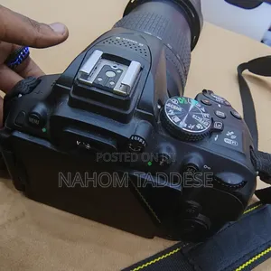 Nikon D5300 DSLR Camera