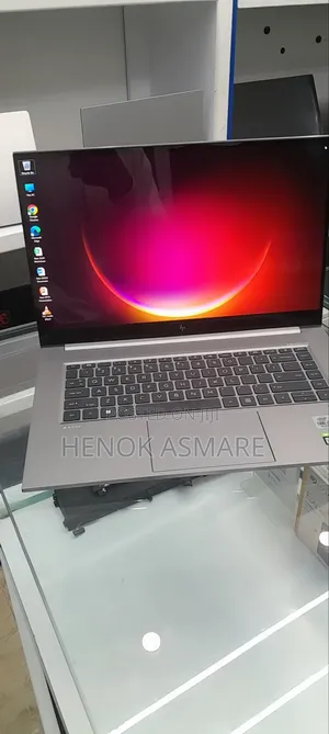 New Laptop HP ZBook 15 16GB Intel Core I7 SSD 1T