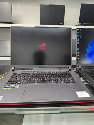 New Laptop Asus ROG Strix G15 32GB Intel Core I9 SSD 1T