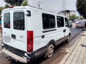 Photo - Iveco Daily 2002 White