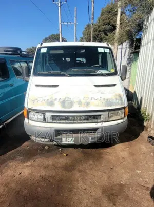 Iveco Daily 2002 White