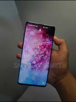 Photo - Samsung Galaxy S10 128 GB Black