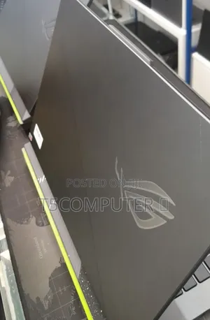 New Laptop Asus ROG Strix G15 16GB Intel Core I9 SSD 1T