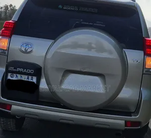 Toyota Land Cruiser Prado 2012 Gray