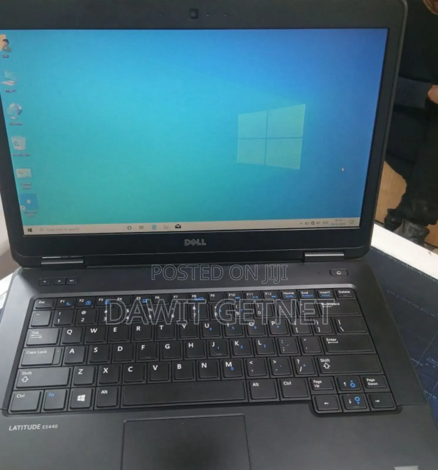 New Laptop Dell Latitude 5310 4GB Intel Core I5 SSD 500GB