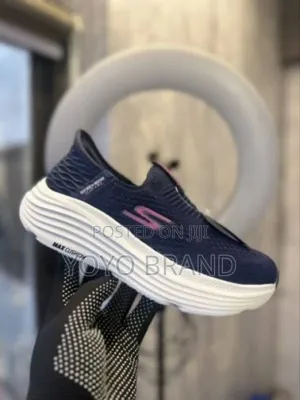 Photo - Skechers Max Cushion Muti Coulour Fashion Sneaker