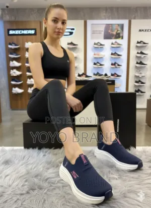 Skechers Max Cushion Muti Coulour Fashion Sneaker